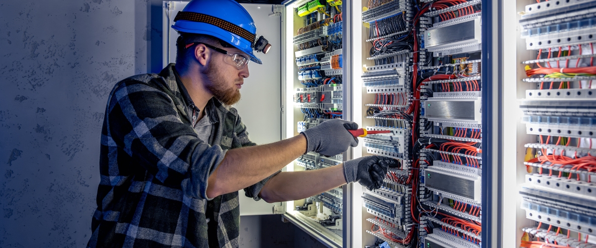 Installations- och serviceelektriker