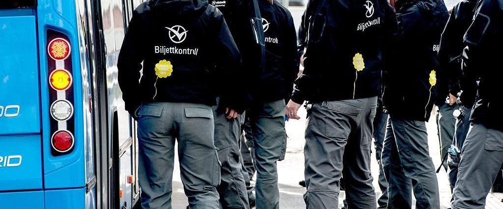 Biljettkontrollant i kollektivtrafik
