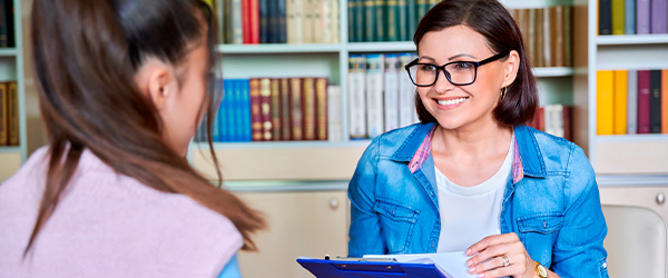 Distansutbildning till Socialpedagog på Expressa - i din egen takt!